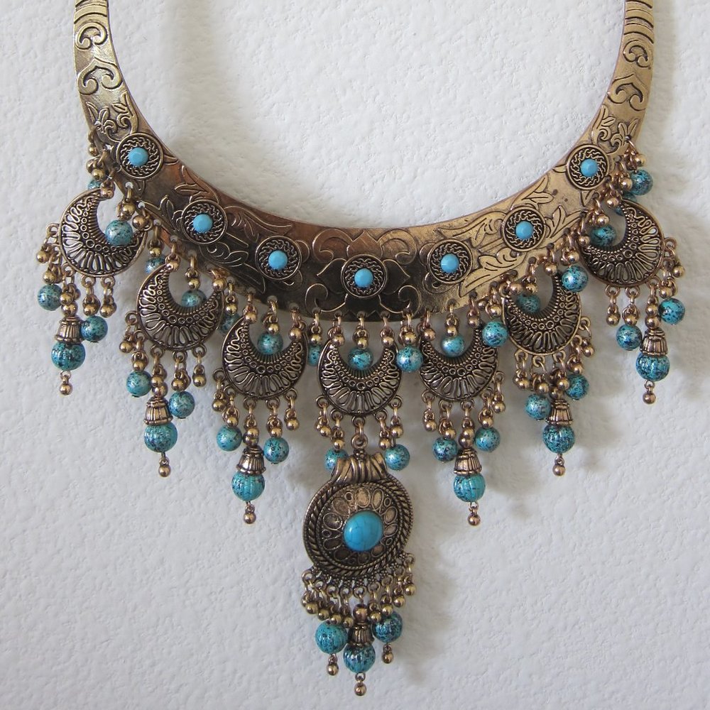 Express Boho Bib Necklace